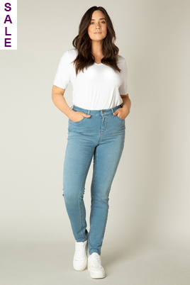 Base Level Curvy jeans Joya