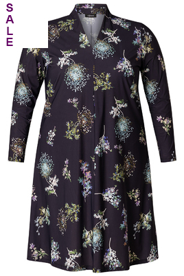 COLLETTA jurk travel blouse look