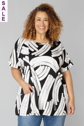 COLLETTA shirt zwart wit travel prin