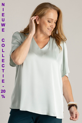 Yest Curve blouse Tjitske Essential