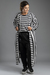 black-white/stripe