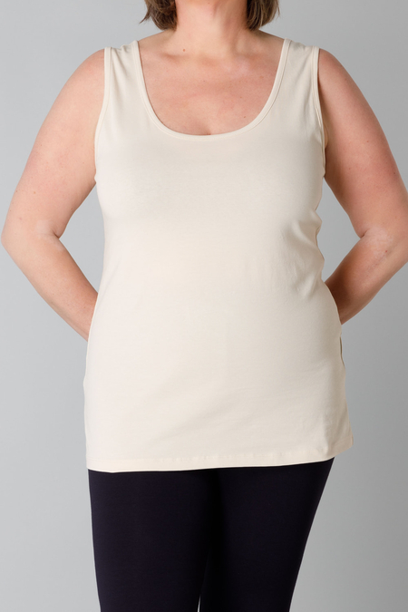 Base Level Curvy singlet Yuppie
