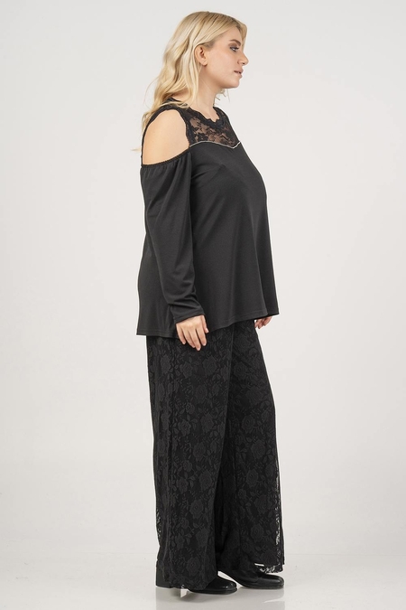 Curviss shirt cold shoulder kant