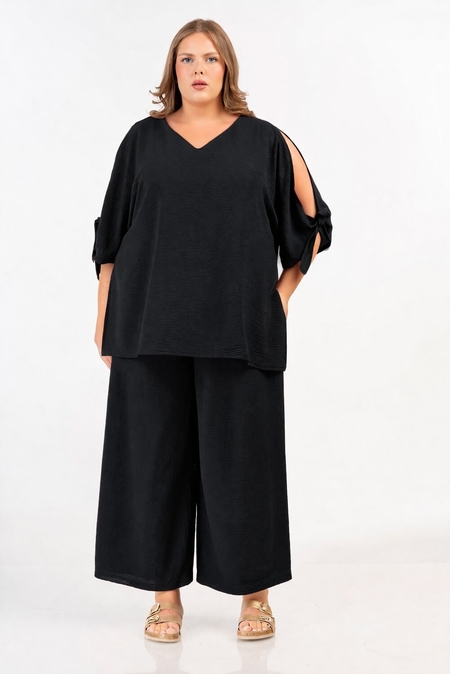 Curviss blouse open mouw