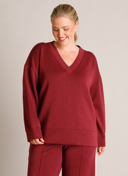 Yest Curve sweater Teona