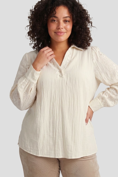 Exxcellent blouse Mercie