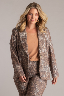 Yest Curve blazer Julika