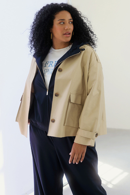 Yest Curve jas Cydnie