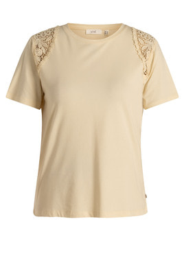 Yest Curve shirt