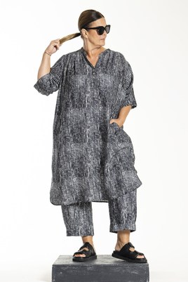 Gozzip Black jurk Laila streep print
