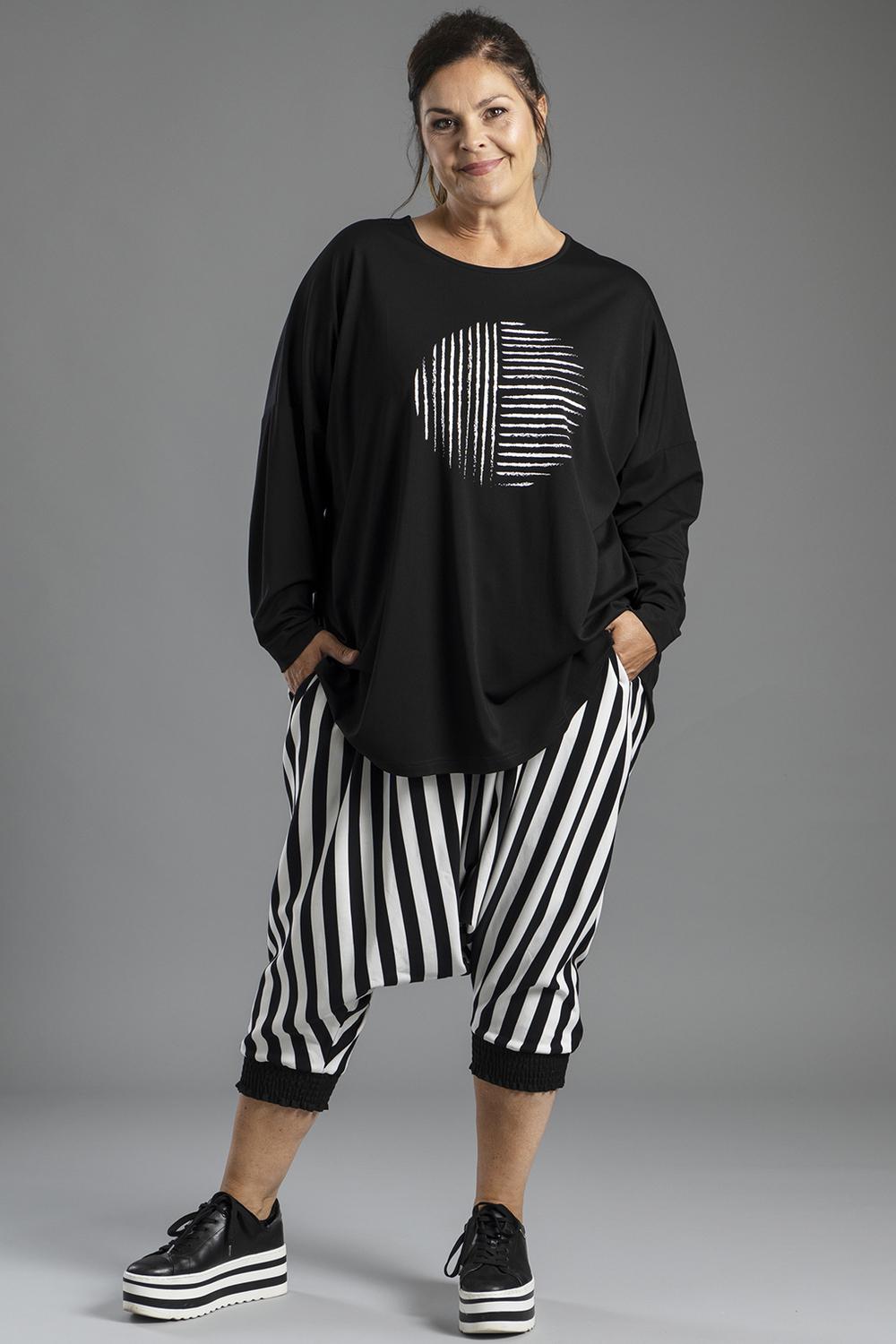 Grote damesmode | MATELOOS grote Designers :: Clothing :: Gozzip tuniek Meja wijd opdruk